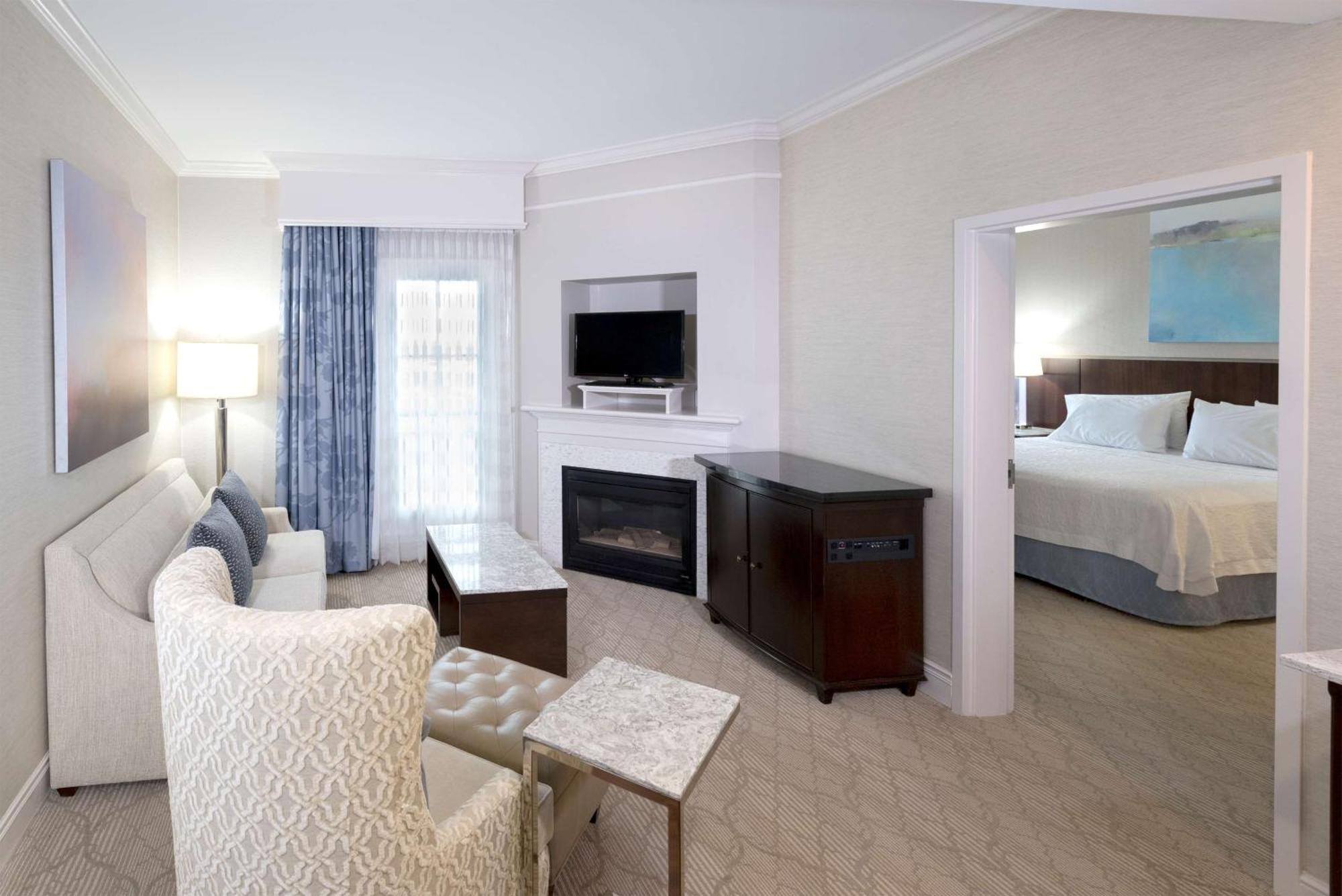 Hampton Inn & Suites South Park At Phillips Place Charlotte Exterior foto