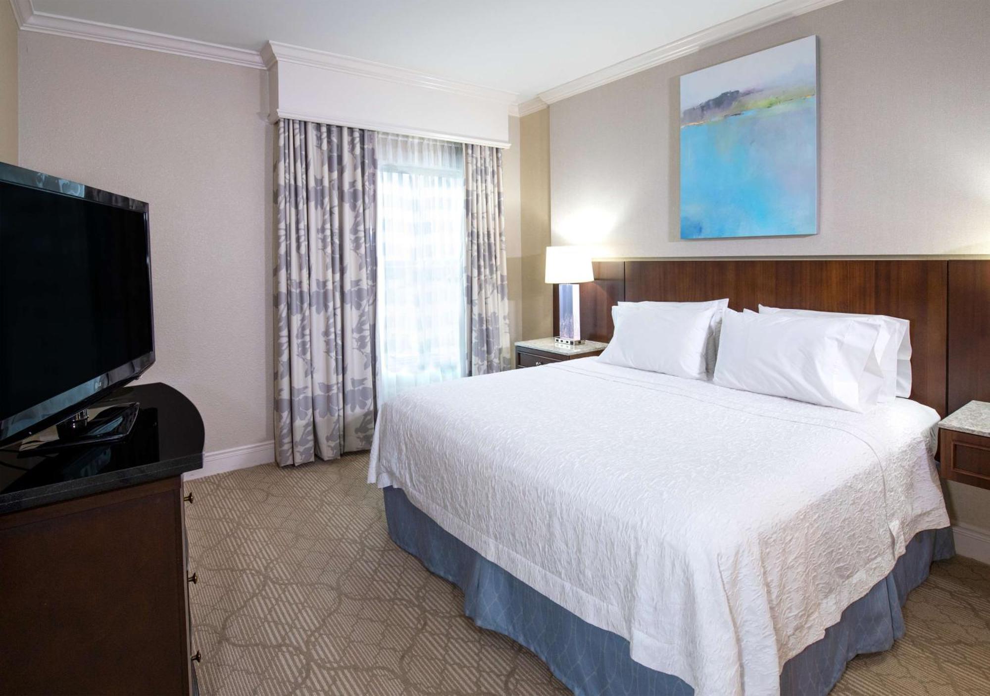 Hampton Inn & Suites South Park At Phillips Place Charlotte Exterior foto