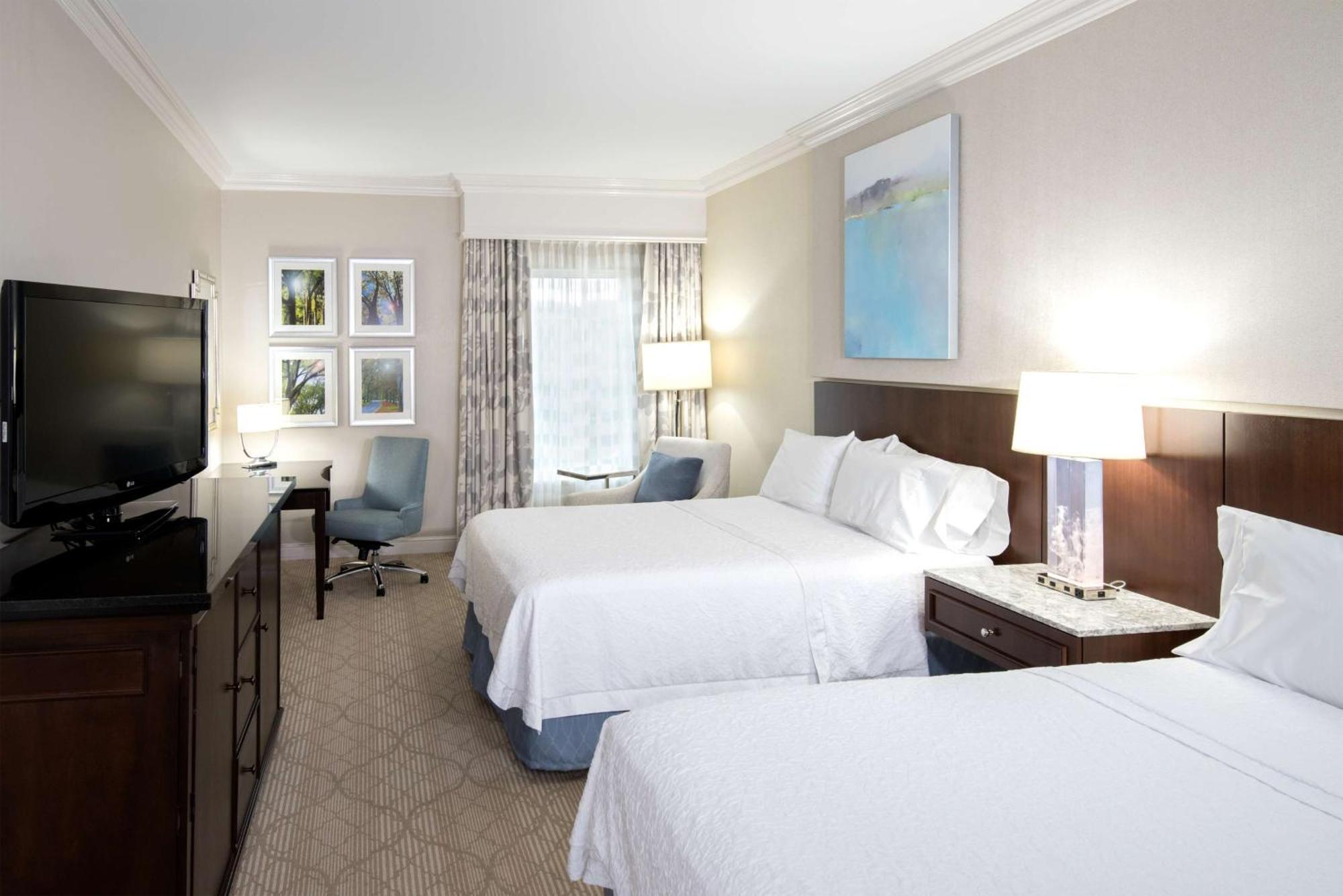 Hampton Inn & Suites South Park At Phillips Place Charlotte Exterior foto
