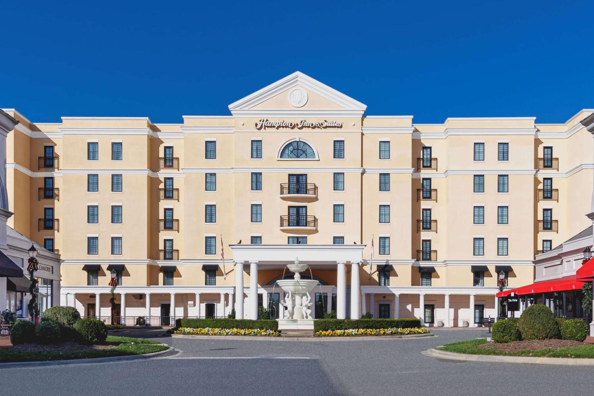 Hampton Inn & Suites South Park At Phillips Place Charlotte Exterior foto